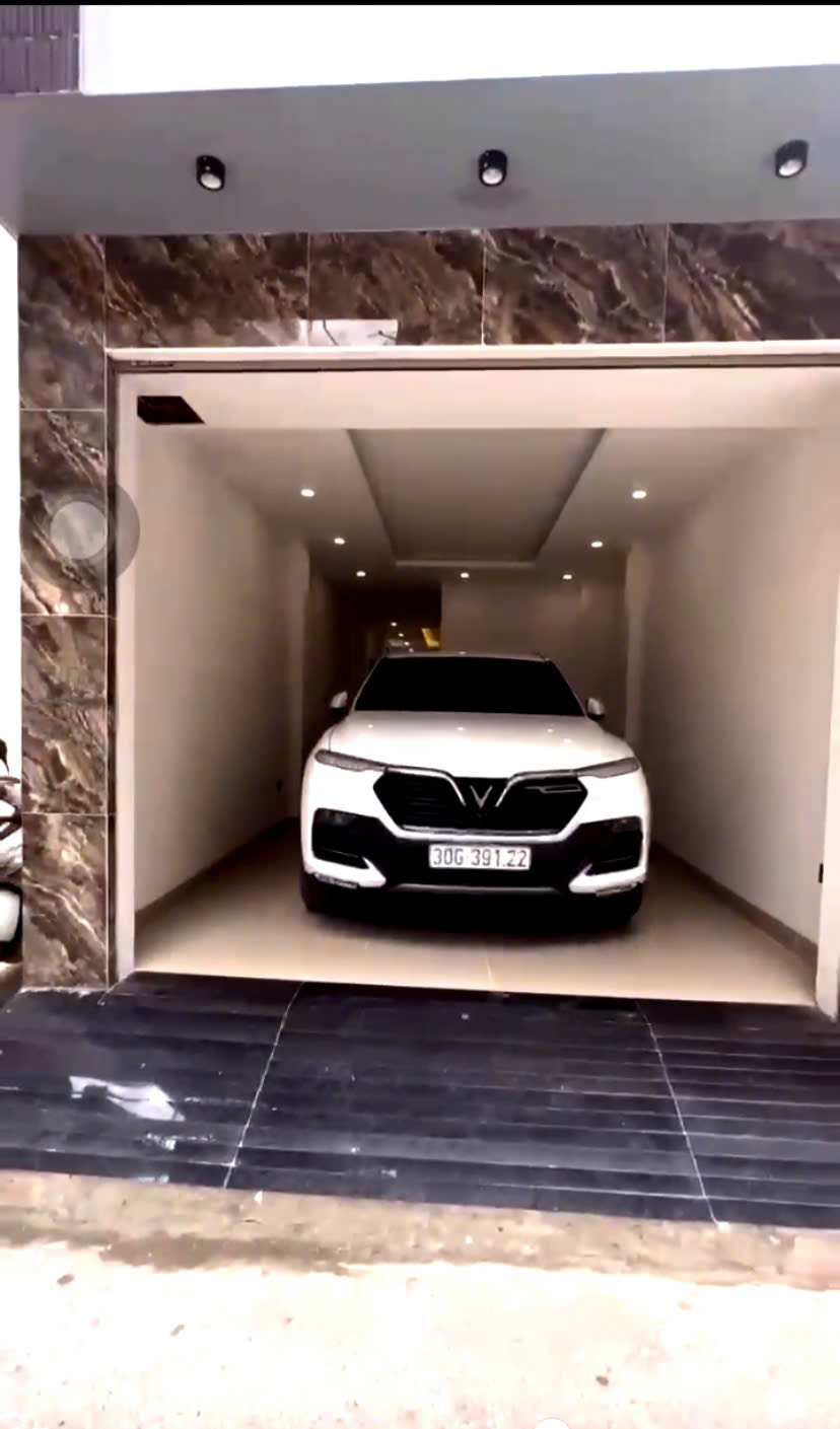 Bán nhà Chu Huy Mân -OTO TRÁNH – LÔ GÓC – THANG MÁY – KINH DOANH – <br>65m² x 5 tầng -nhỉnh 13 tỷ - Ảnh chính